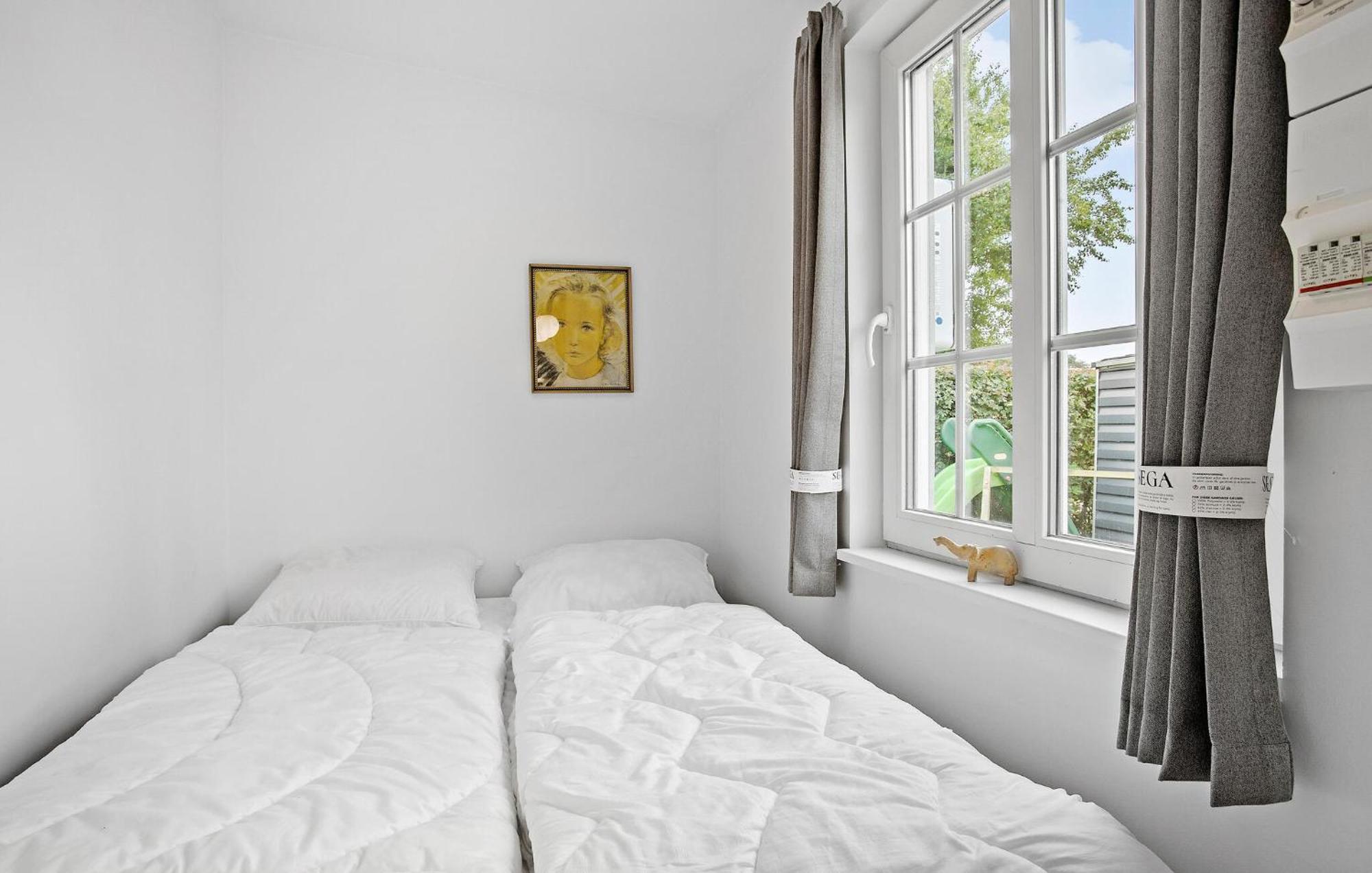 Beach Front Home In Sjolund With Kitchen Εξωτερικό φωτογραφία